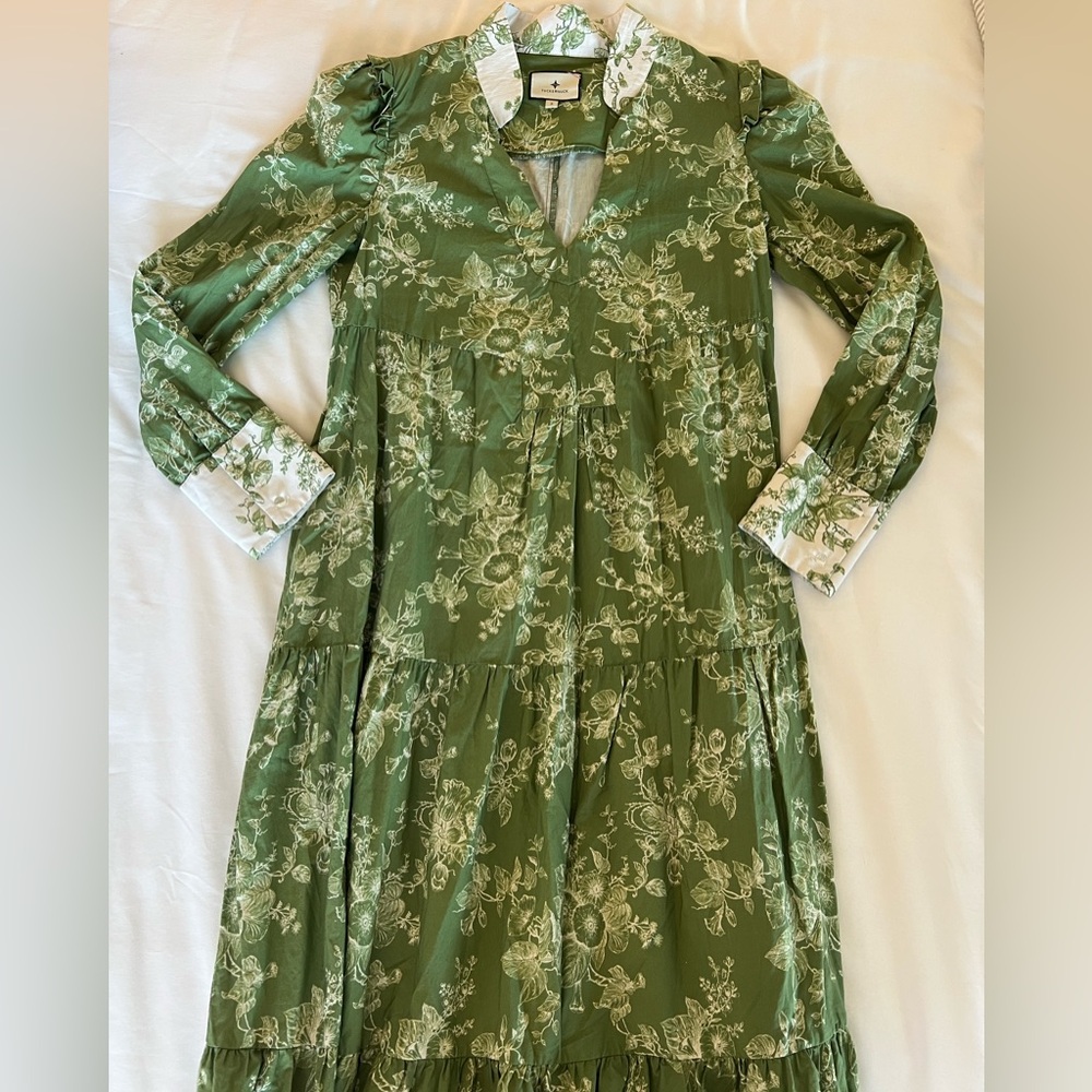 Tuckernuck Green Floral Tiered Maxi Dress - Picture 3 of 5